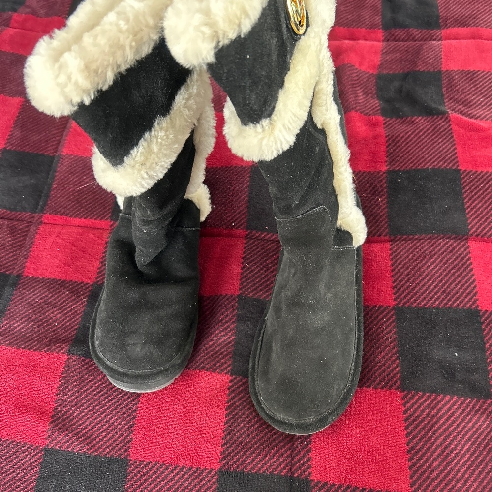 Micheal kors tall number 2 tall sheepskin